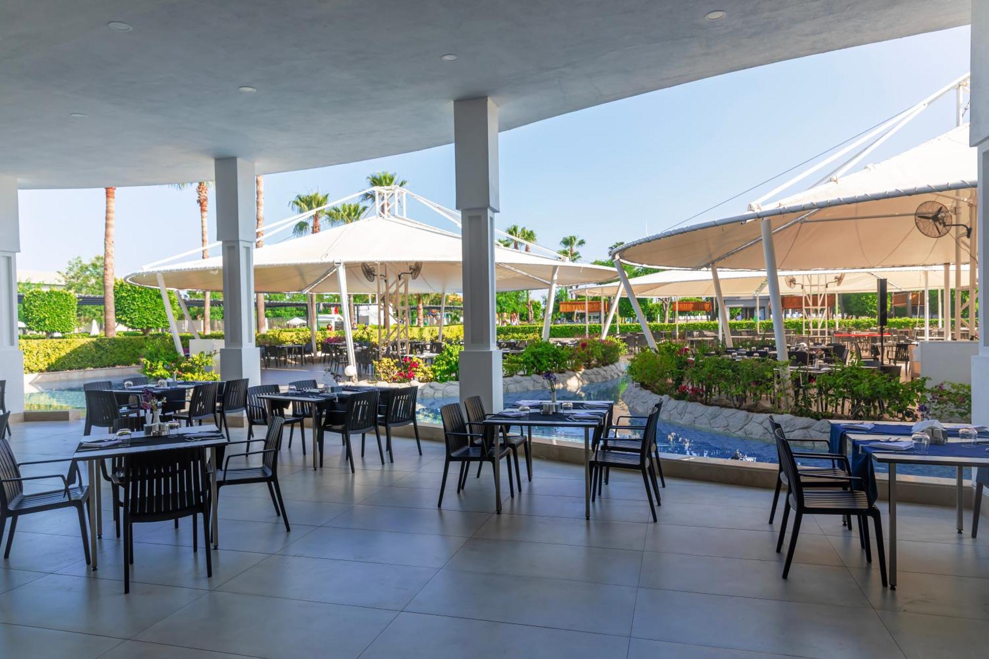 Crystal Centro Resort - Ultimate All Inclusive Antalya Buitenkant foto
