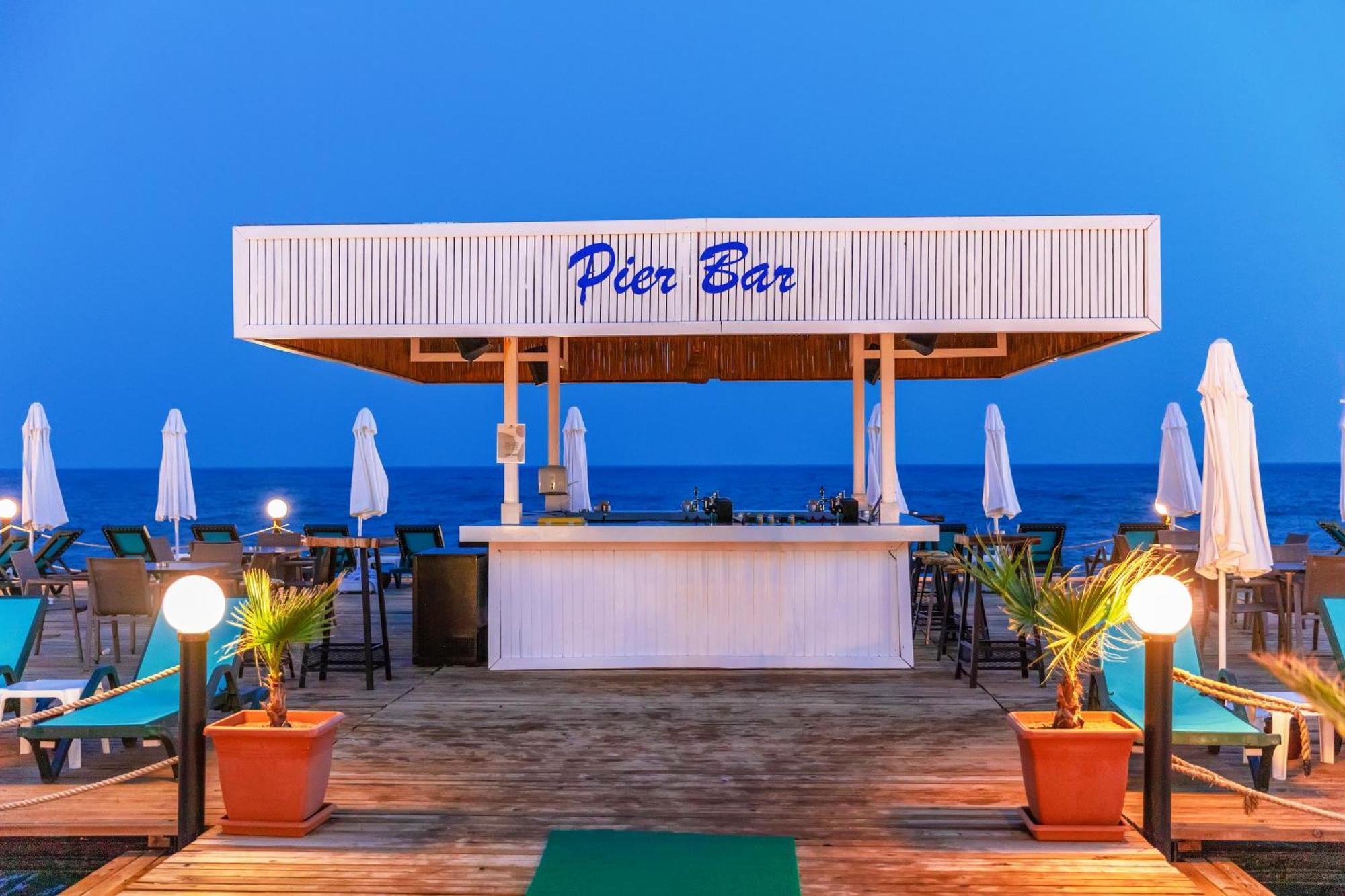 Crystal Centro Resort - Ultimate All Inclusive Antalya Buitenkant foto