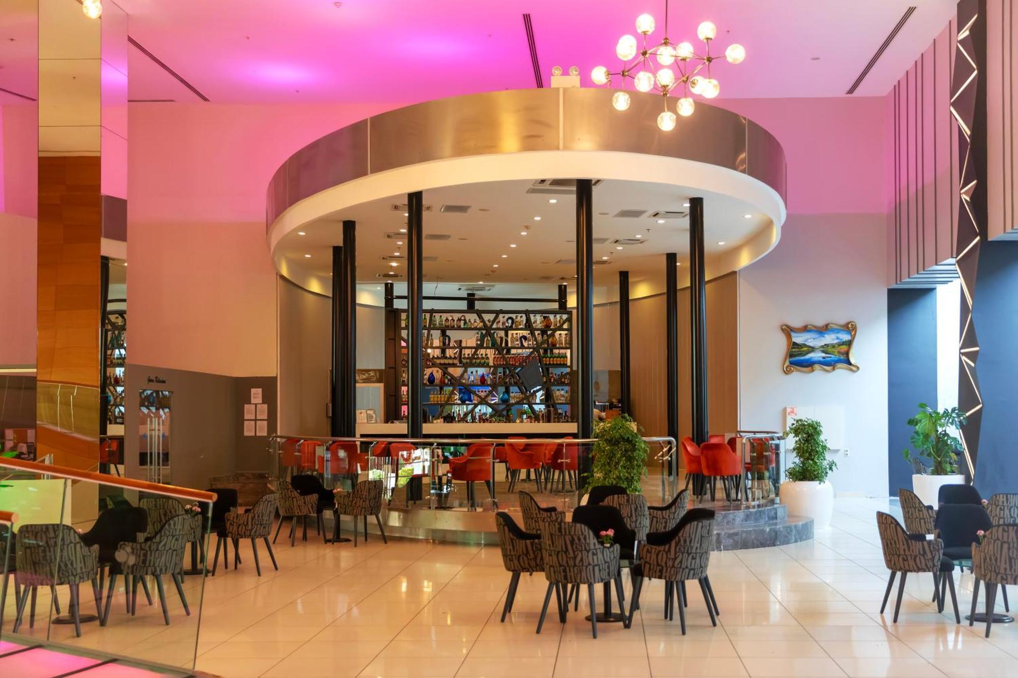 Crystal Centro Resort - Ultimate All Inclusive Antalya Buitenkant foto