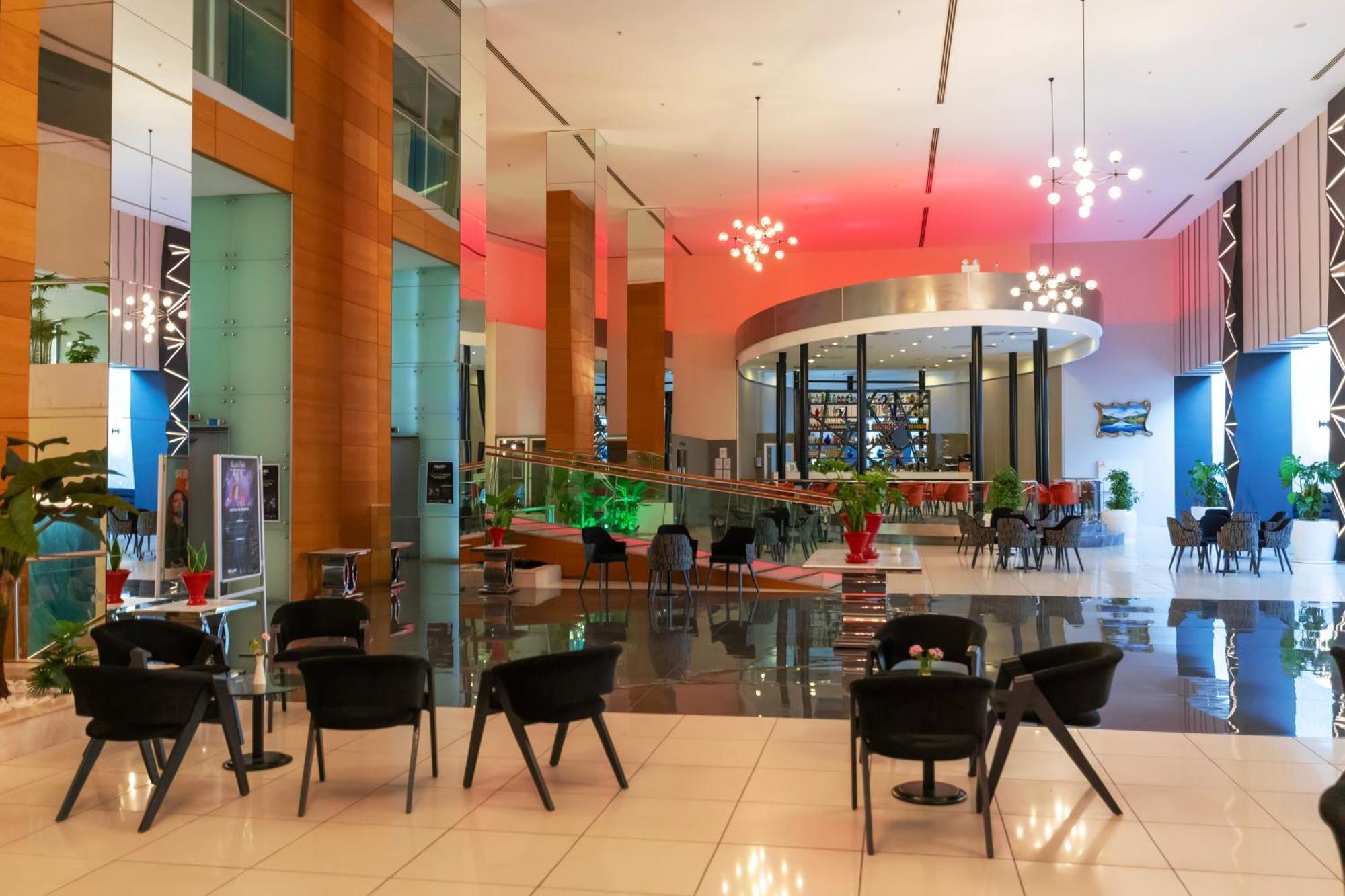Crystal Centro Resort - Ultimate All Inclusive Antalya Buitenkant foto