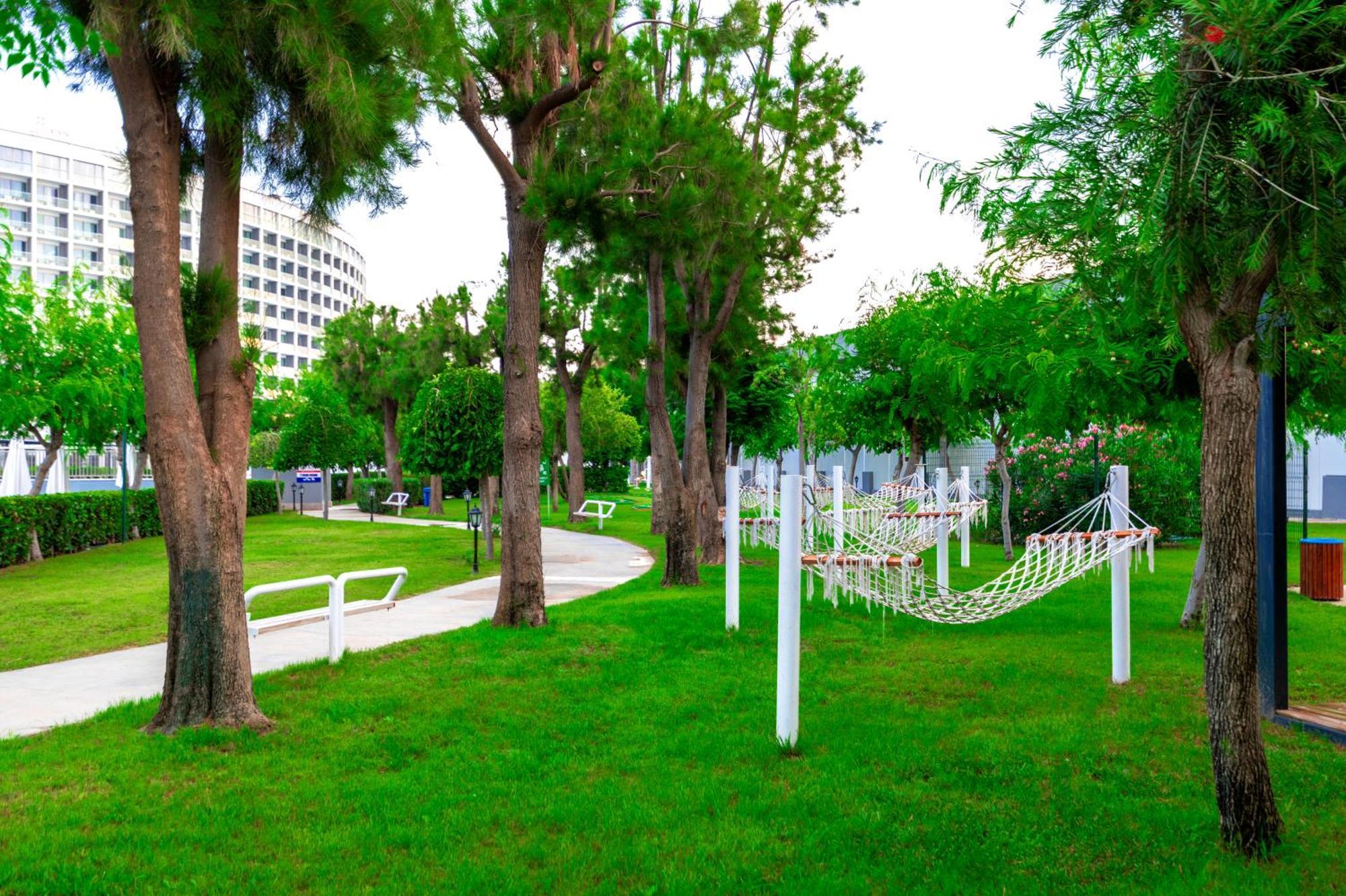 Crystal Centro Resort - Ultimate All Inclusive Antalya Buitenkant foto